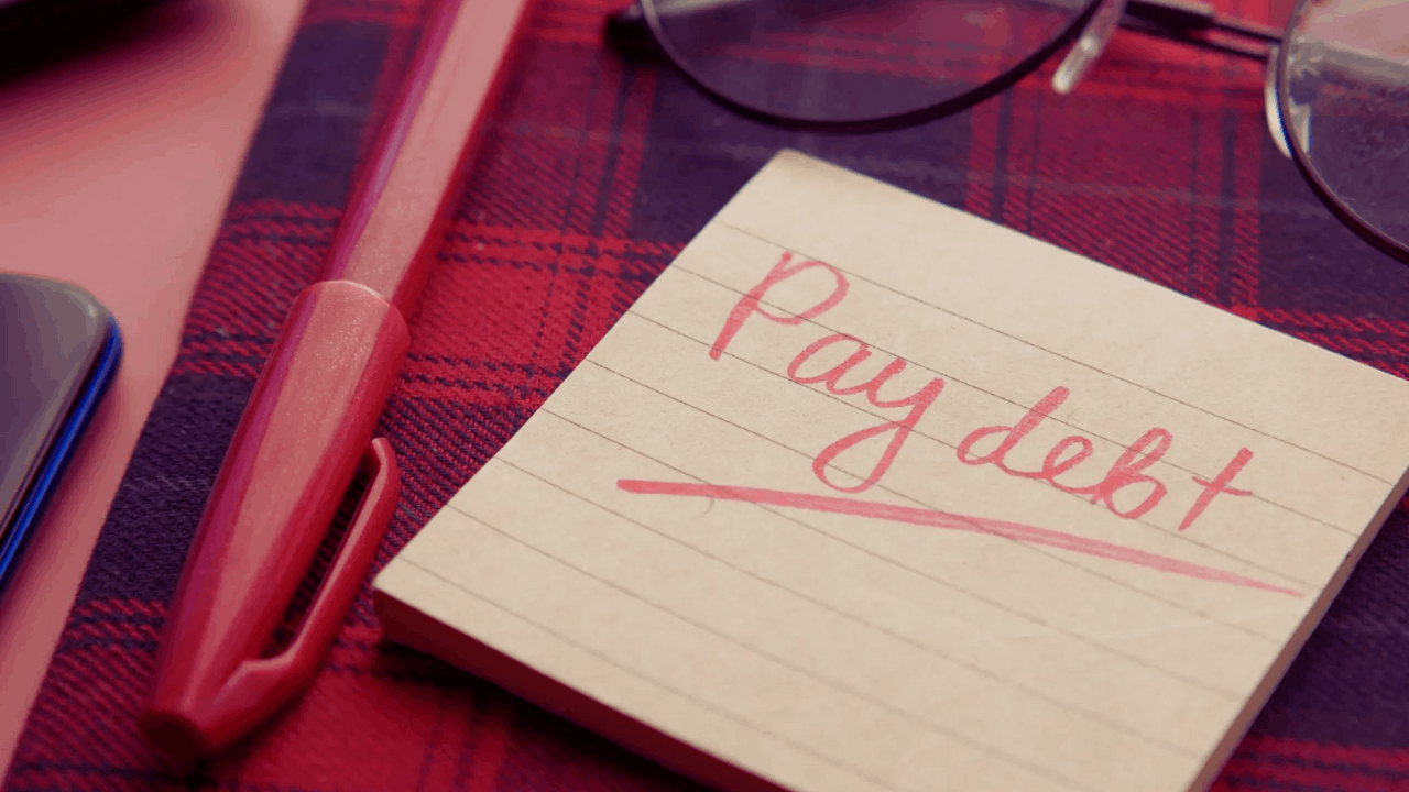 High Interest Debt: The Smart Saver's Guide to Paying Off Quickly